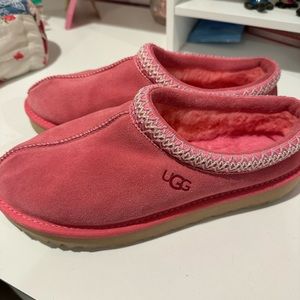Ugg Tasman slippers